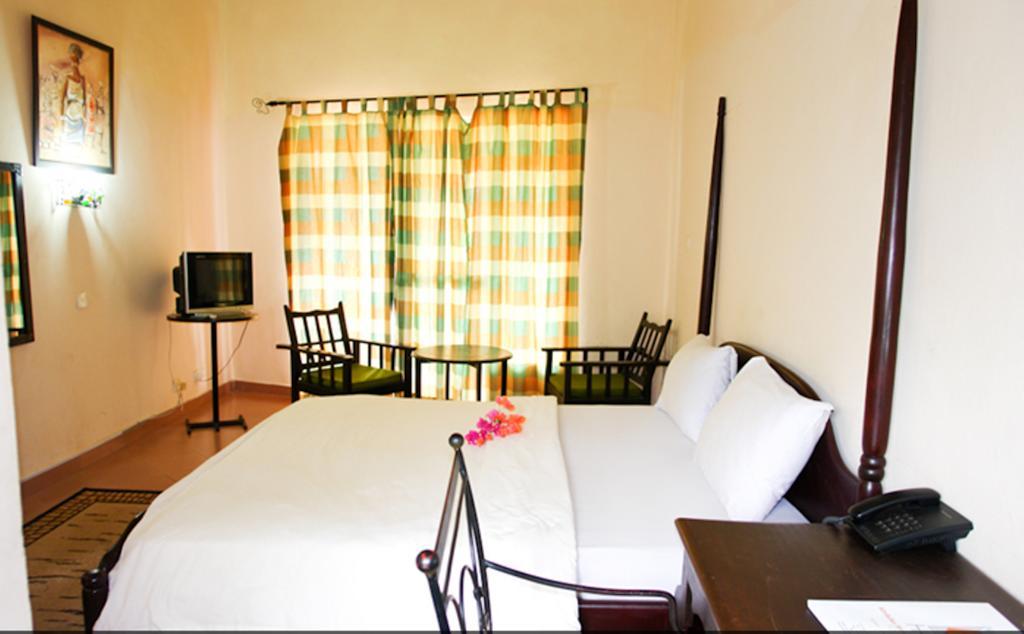 Afrikiko River Front Resort Akosombo Habitación foto