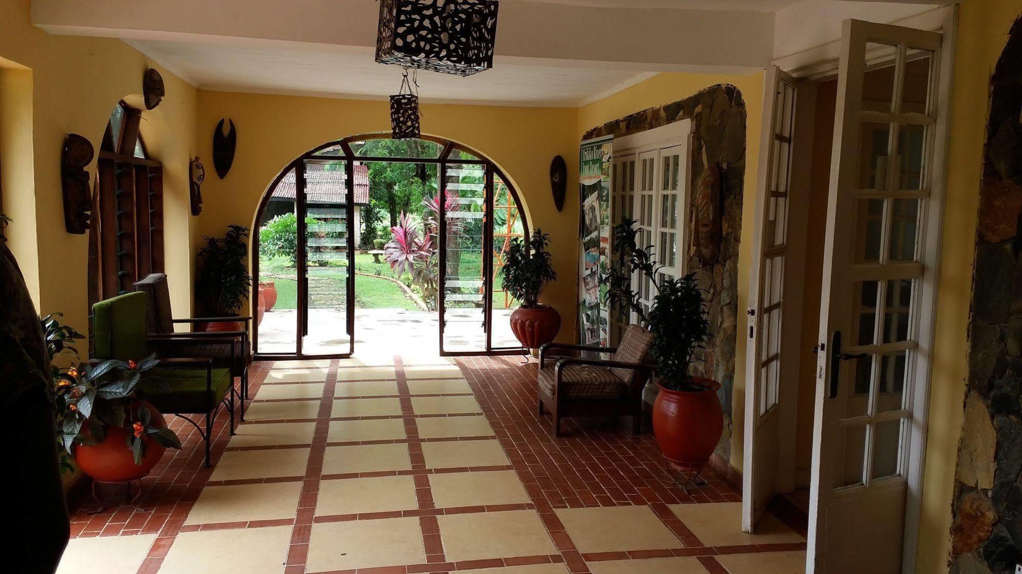 Afrikiko River Front Resort Akosombo Exterior foto